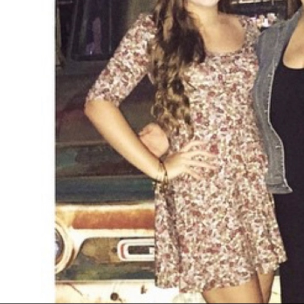 Urban Outfitters floral 1/2 sleeve skater dress